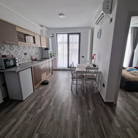 公寓 Didy's Place 那沃达利